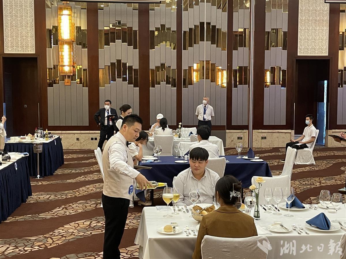 星級服務在錘煉 技術賦能湖北飯店業精英對決